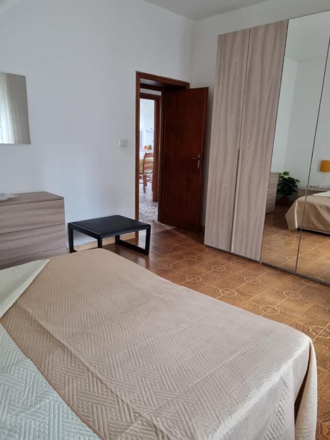 Casa Sul Mare Porto Torres Lägenhet Exteriör bild